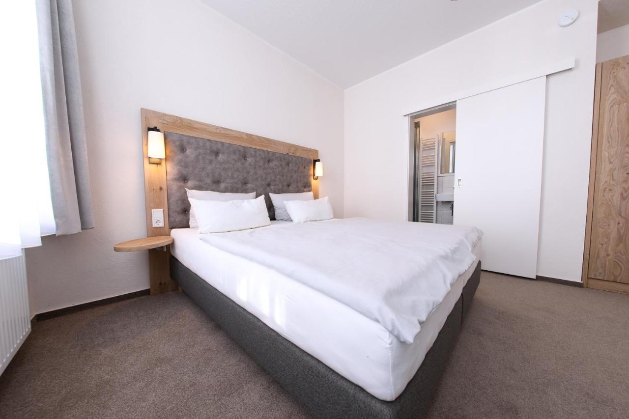 24/7 Selfcheckin Schmiedestrasse Hotel Leer Bagian luar foto