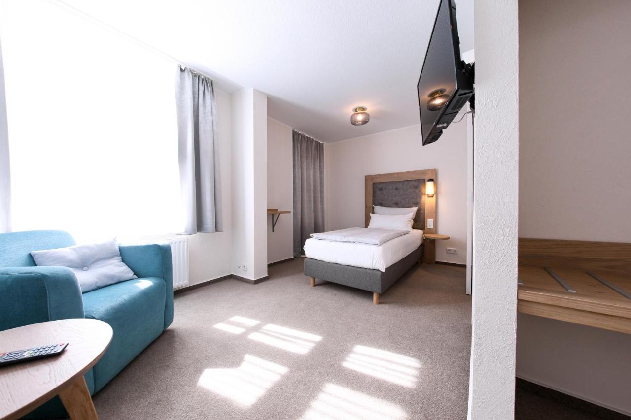 24/7 Selfcheckin Schmiedestrasse Hotel Leer Bagian luar foto