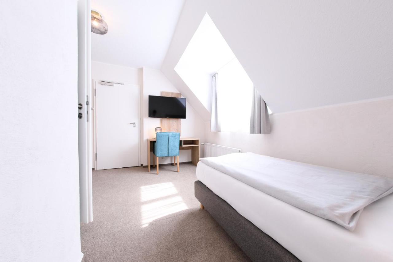24/7 Selfcheckin Schmiedestrasse Hotel Leer Bagian luar foto