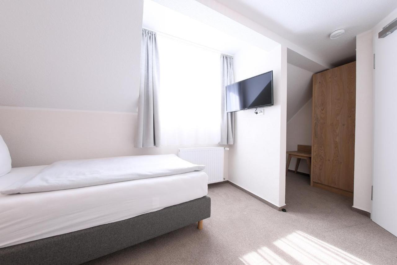 24/7 Selfcheckin Schmiedestrasse Hotel Leer Bagian luar foto